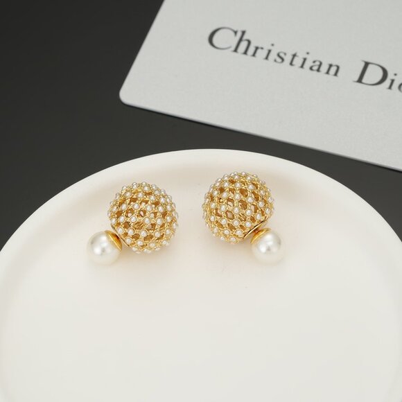 Dior Women's Earrings Accessories - Picture 1 of 5